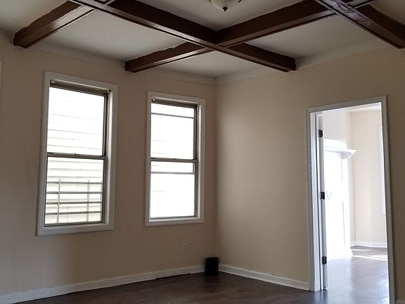 5th image of 449 Avon Ave Floor 3