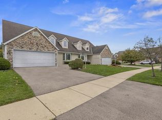 3636 S 147th St, New Berlin, WI 53151