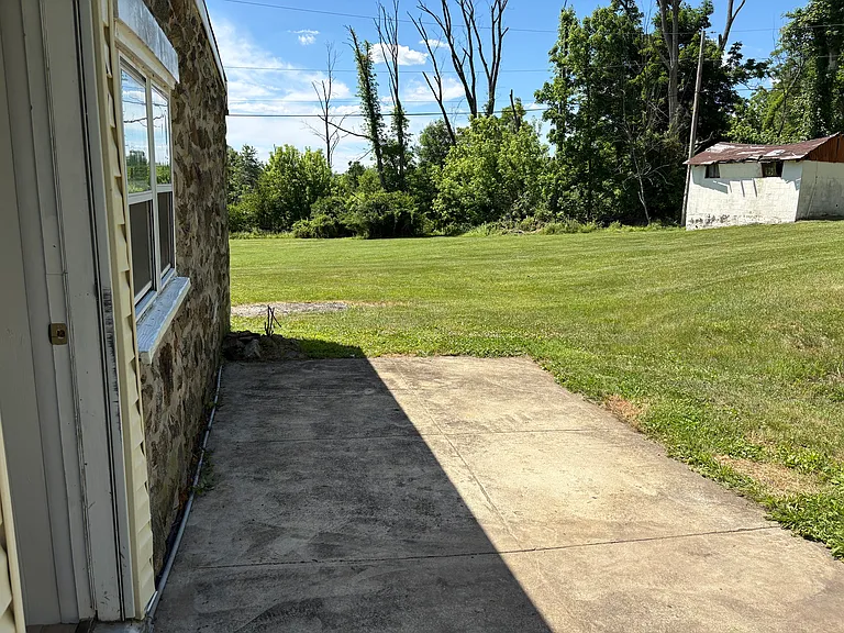 1857 Hoffmansville Rd — Photo 2