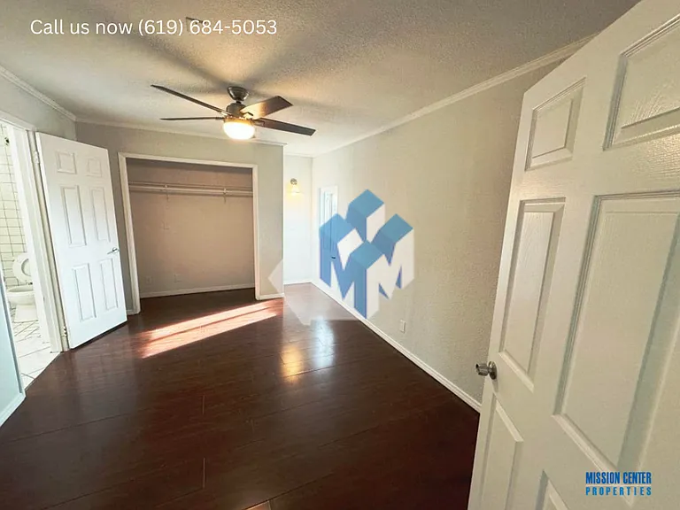 5256-5260 Groveland Drive — Photo 20