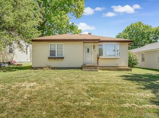 406 Grand Ave, Waterloo, IL 62298