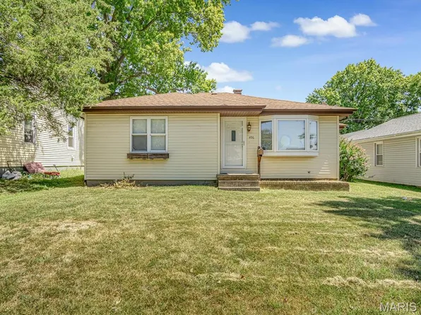 406 Grand Ave, Waterloo, IL 62298