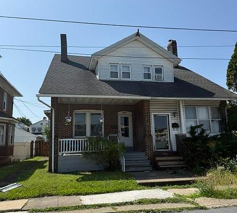 5th image of 2406 Butler St