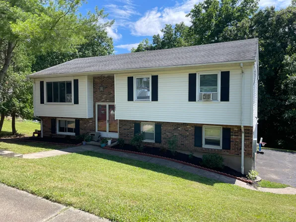 161 Cimarron Road, Middletown, CT 06457