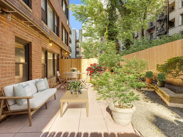 345 East 52nd Street image 1 of 14