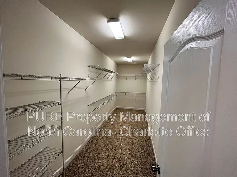 10330 Royal Winchester Dr — Photo 23