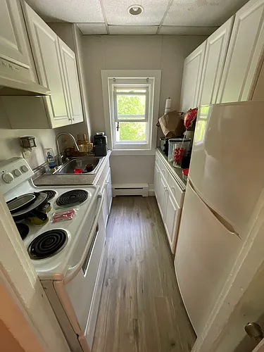 19 Andrews Ave Photo 1