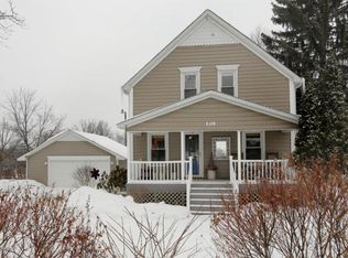 812 Schuring Rd, Portage, MI 49024