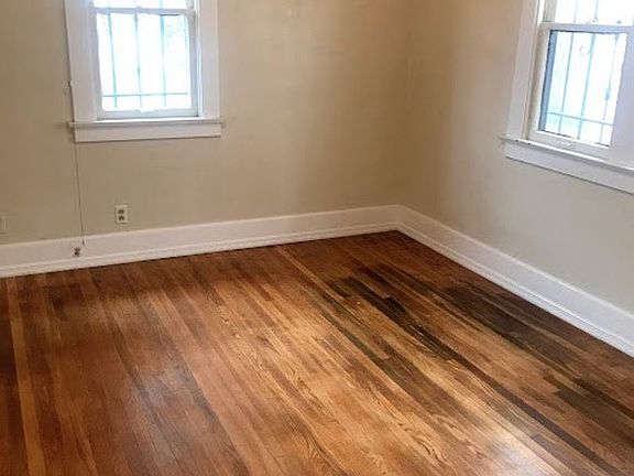 3rd image of 3187 Landis St