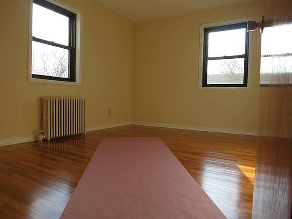 5th image of 19-09 21st Ave #3A