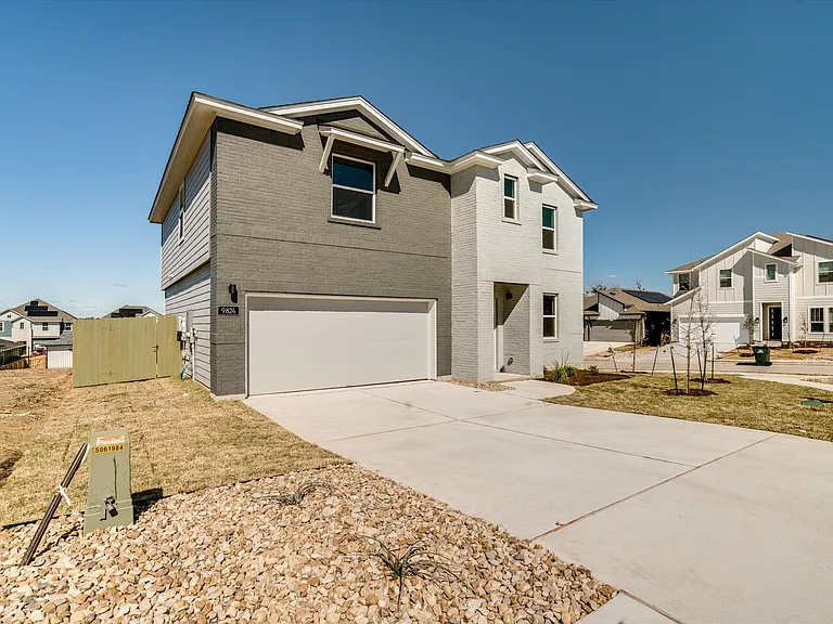 9824 Eloquence Dr — Photo 2