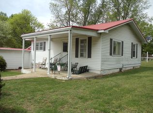 127 Fall River Rd, Goodspring, TN 38460