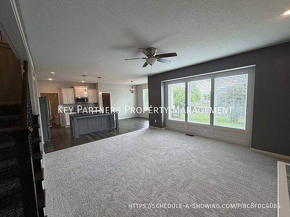 4th image of 23402 W 52nd Ter
