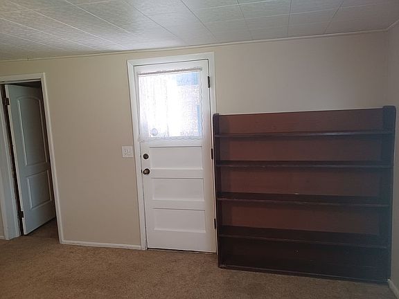 4th image of 5726 S 1080 E