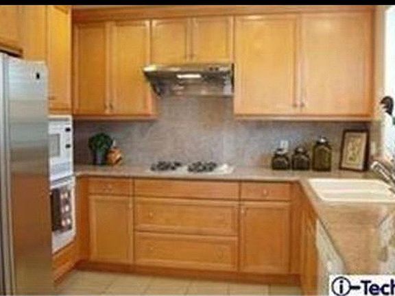 4th image of 11 Bonita St APT E