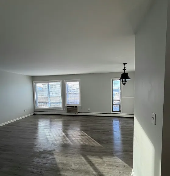 575 N Main St. #302 Fall River, MA 2 Bedroom, 1 Bathroom Heat Included! — Photo 14