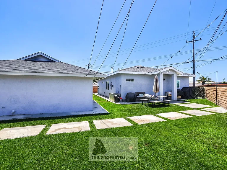 5892 Nugget Cir — Photo 15