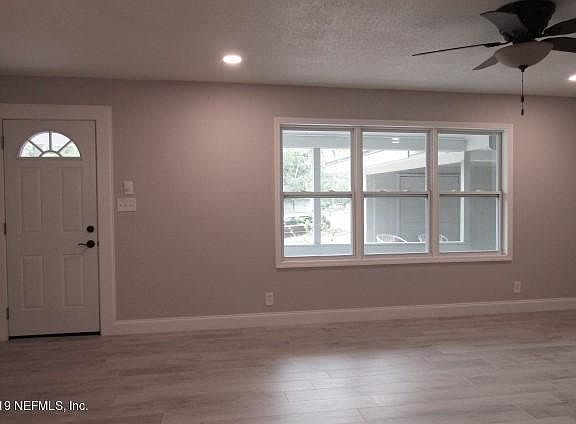 3rd image of 5105 Ortega Hills Dr