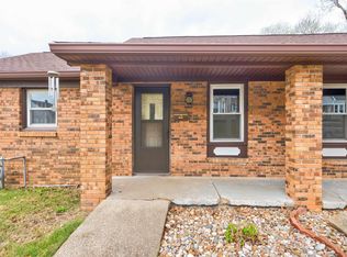 703 NW 1st St, Washington, IN