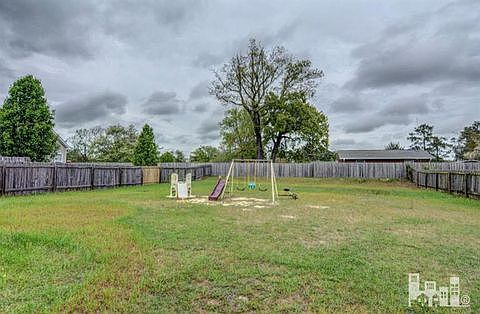 4th image of 305 Mossy Oak Ct