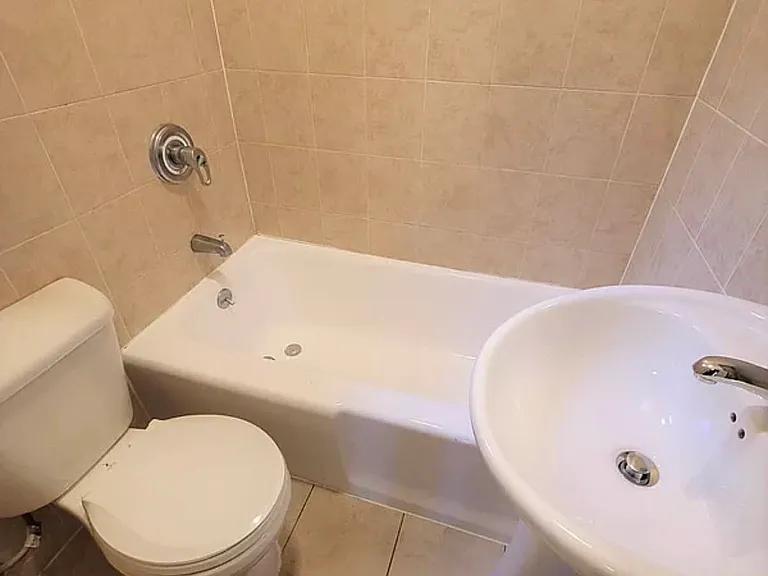 527 E 83rd St #5M — Photo 7