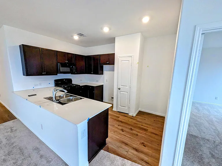 389 Whoopers Loop — Photo 22
