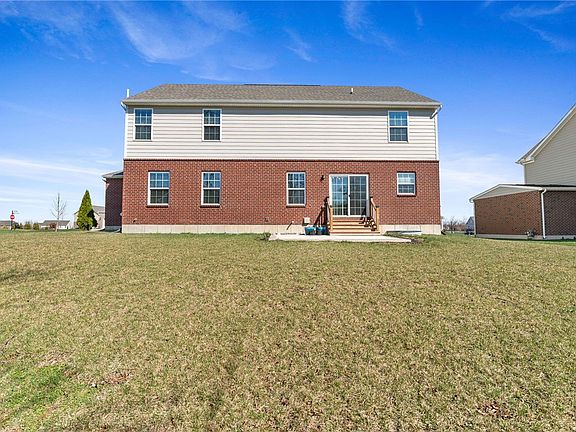 5th image of 9562 Aspen Brook Ct