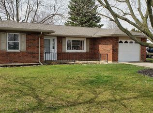 1523 Amesbury Ct, Piqua, OH 45356