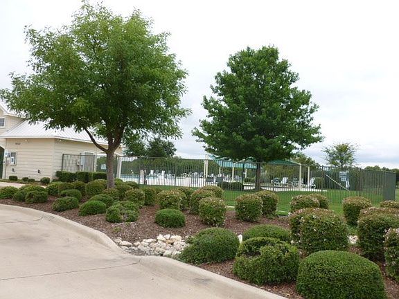 2nd image of 9200 Conestoga Dr