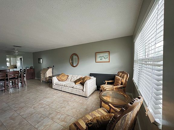 4th image of 5530 80th St N Unit A203