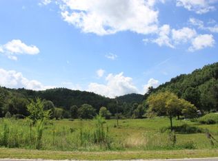 2749 Windingstairs Rd, Topton, NC 28781