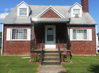 803 Clement Ave, Belpre, OH 45714