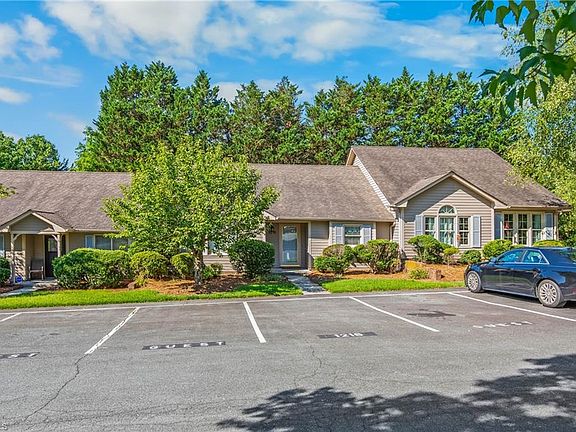3rd image of 1216 Watermark Ct