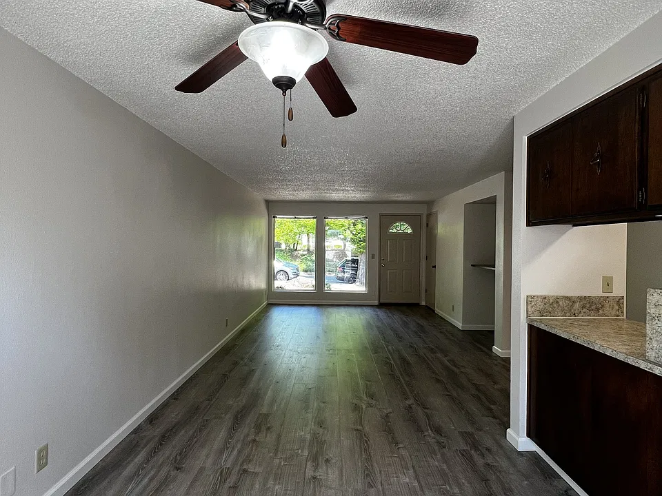 Talisman Court Apartments - 4810 - 4810 Talisman Ct S Salem OR | Zillow