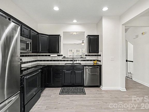2nd image of 12727 Bullock Greenway Blvd