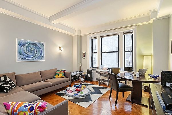 1st image of 525 W End Ave APT 6d