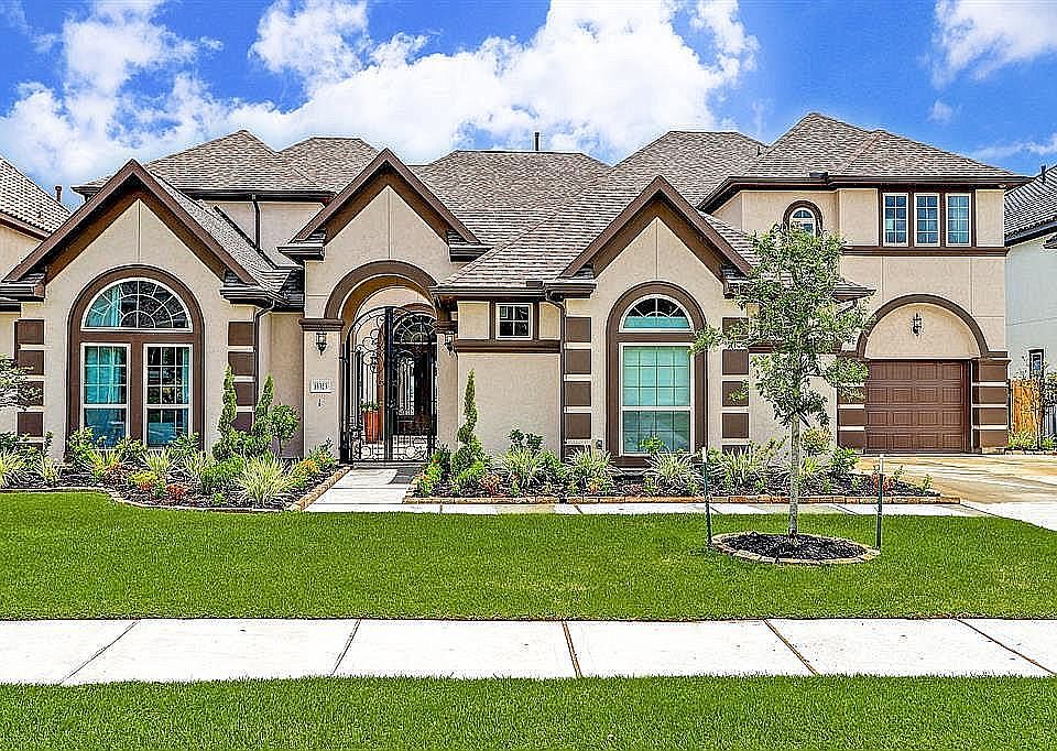 1st image of 13323 Arbor Villa Ln