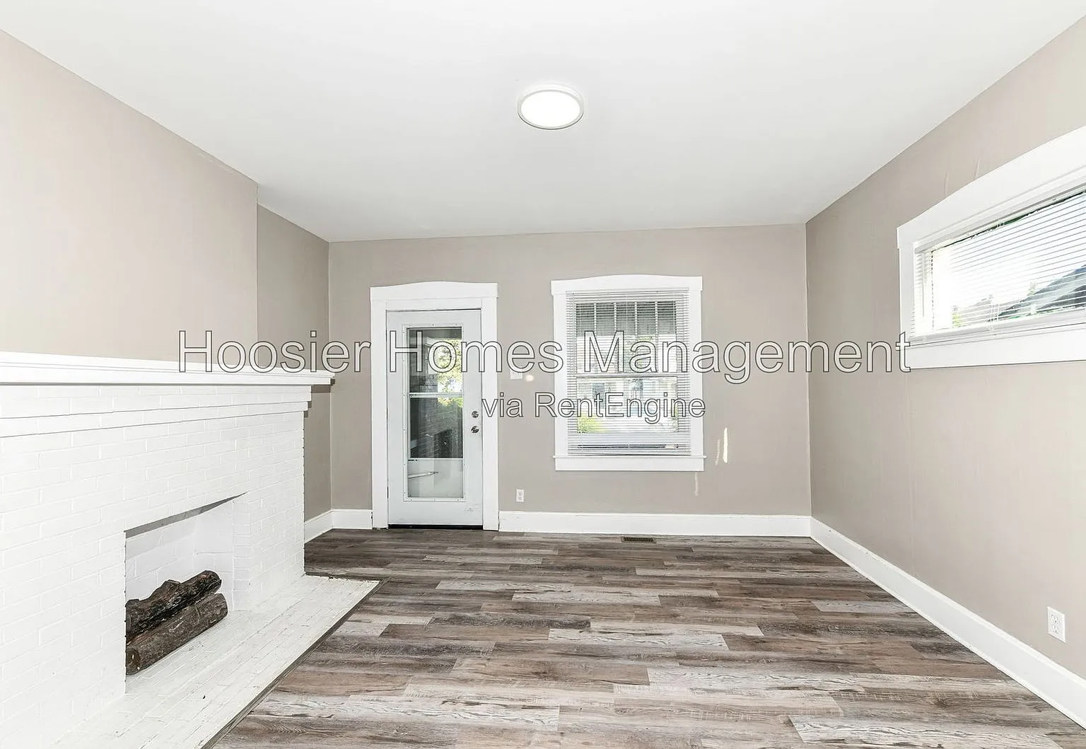 3 bed, 1.5 bath, $1,400 — Photo 3