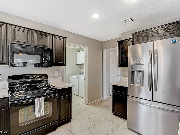 8805 Litchfield Ave — Photo 25