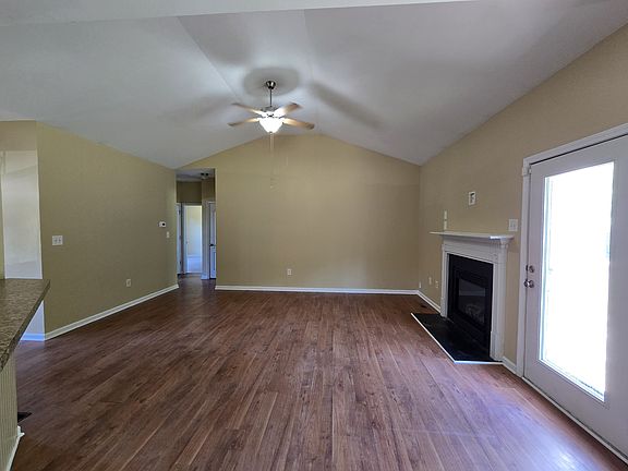 2nd image of 1421 Tawny View Ln