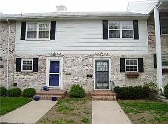 4th image of 8330 Woodward St