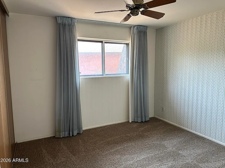 1536 E Gemini Dr — Photo 14