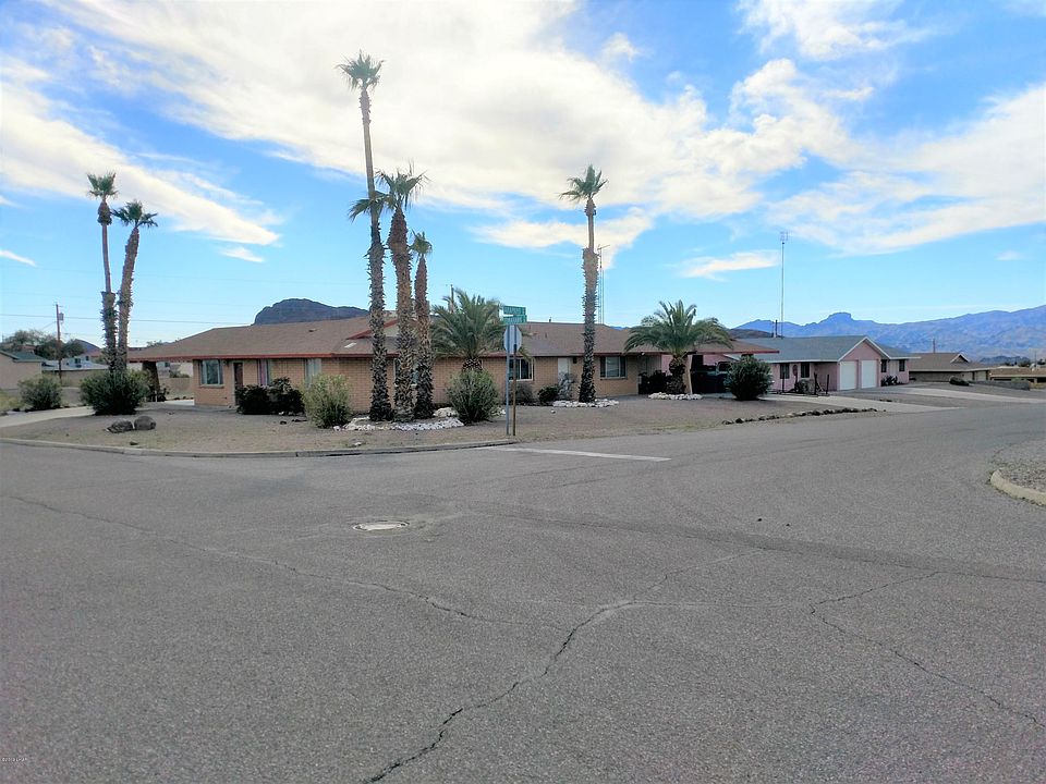 1st image of 3130 Arapaho Dr