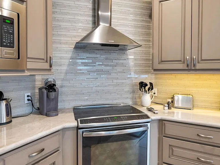 7700 E Princess Dr #12 — Photo 11