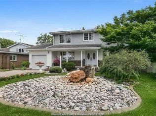 6711 Riverside Dr E, Windsor, ON N8S1C1