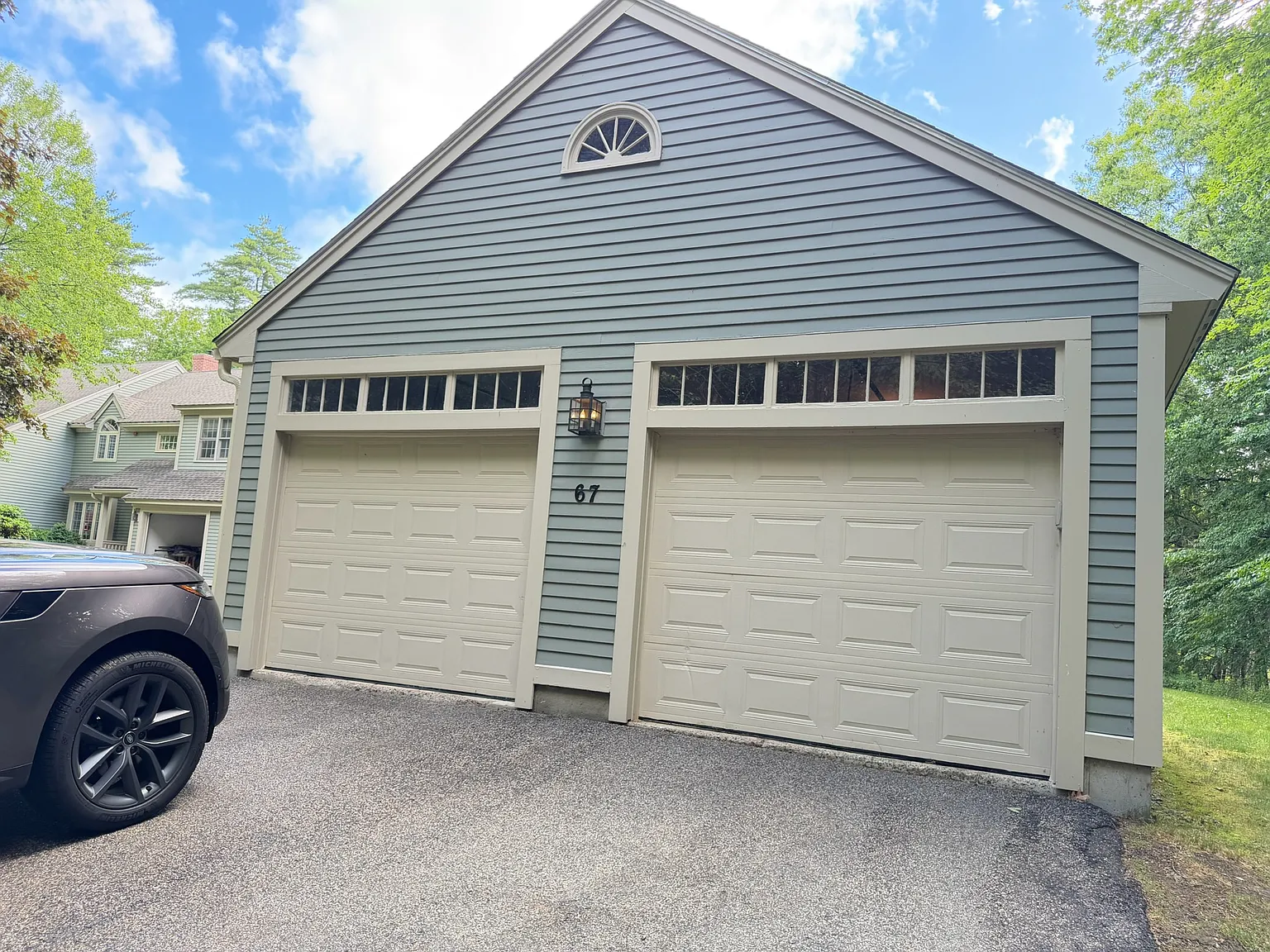 2 bed, 2.5 bath, 2484 sqft, $3,900 — Photo 2