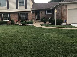 37845 Myrna St, Livonia, MI 48154