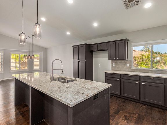 3rd image of 8736 W Melinda Ln