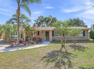 12109 Forest Hills Dr, Tampa, FL 33612