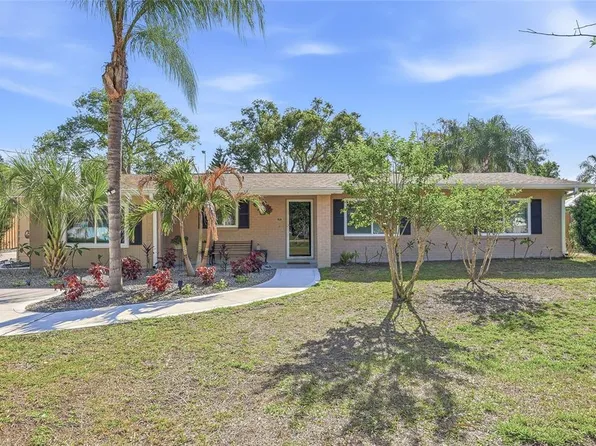12109 Forest Hills Dr, Tampa, FL 33612